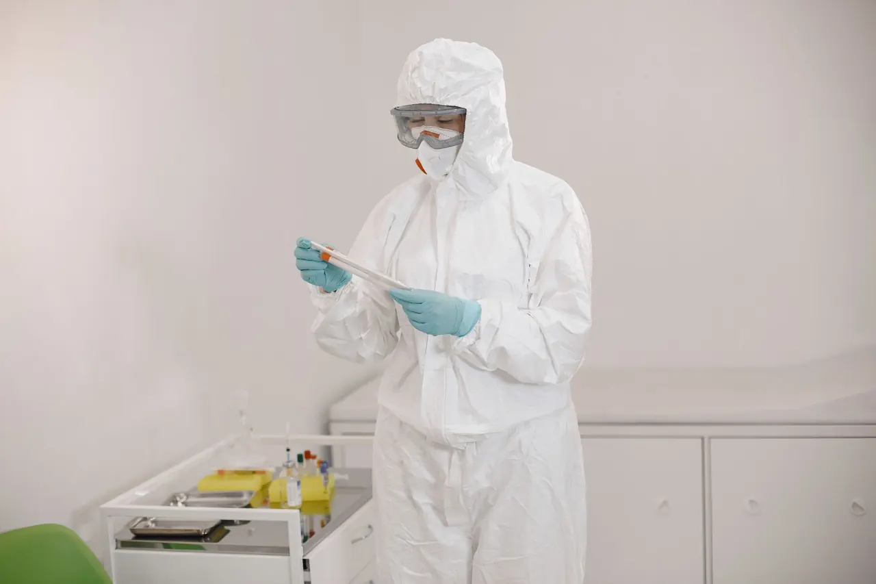 Experienced Biohazard Cleanup professionals at work
